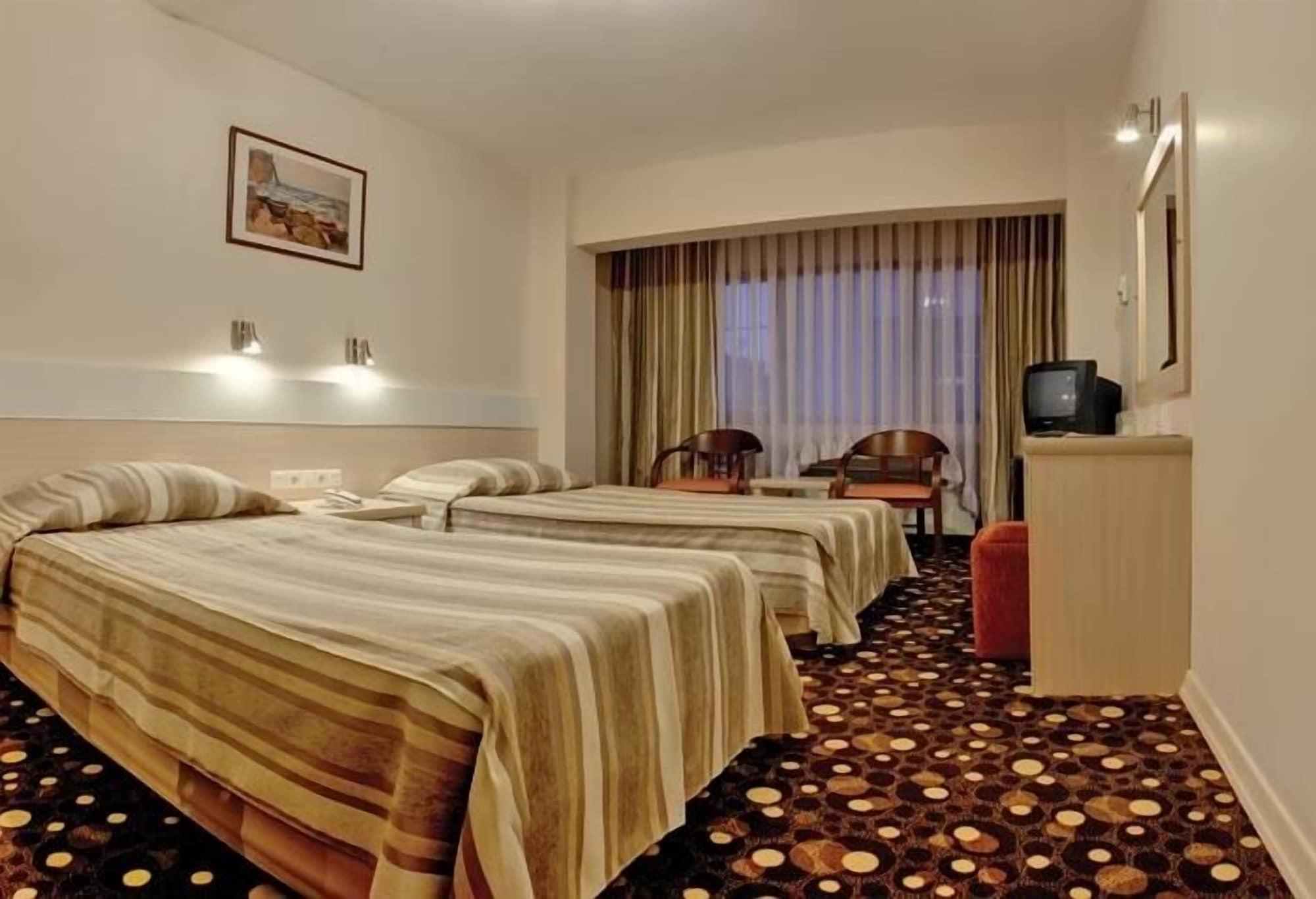 Yumukoglu Hotel İzmir Extérieur photo
